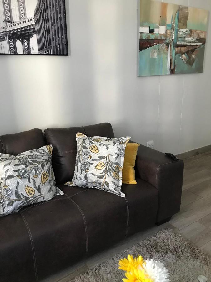 Regency Hotel Apartment @ 4Th Pretoria-Noord Eksteriør billede