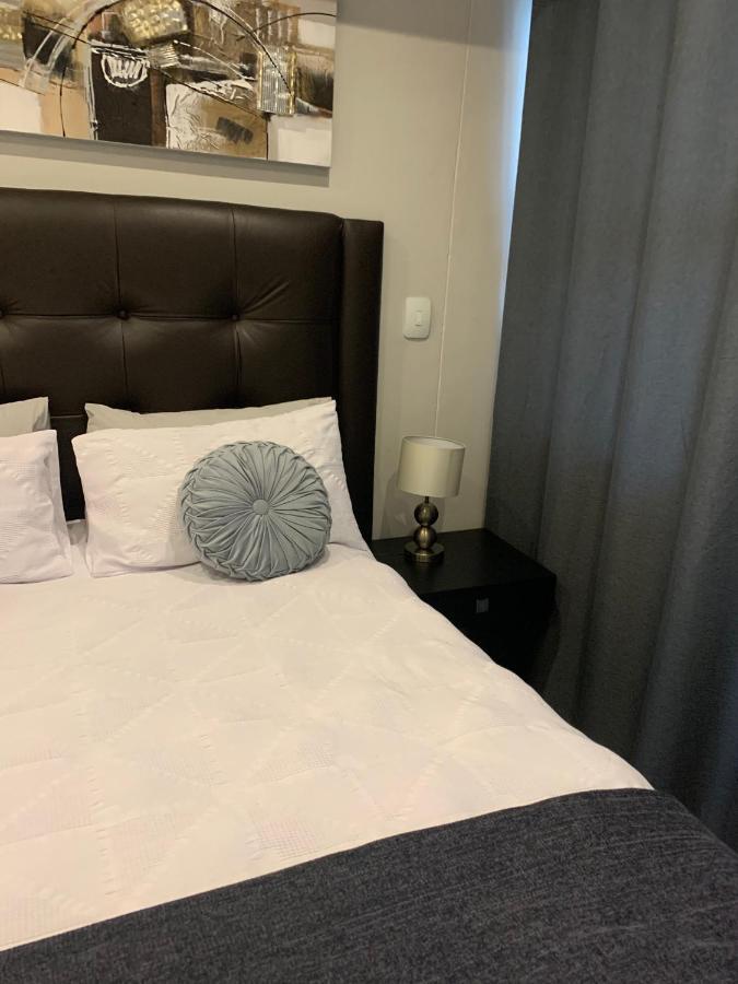 Regency Hotel Apartment @ 4Th Pretoria-Noord Eksteriør billede
